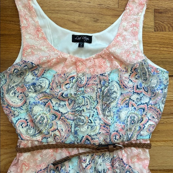 Love Reign Women’s Paisley Patterned Lace Dress with Belt Sz Medium Boho - Picture 2 of 6